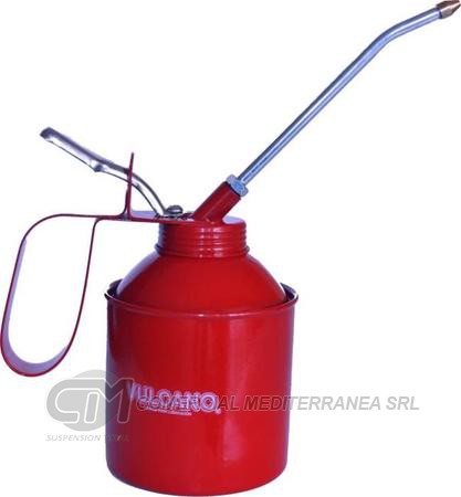 ACEITERA METALICA PICO FIJO CAP 600CC